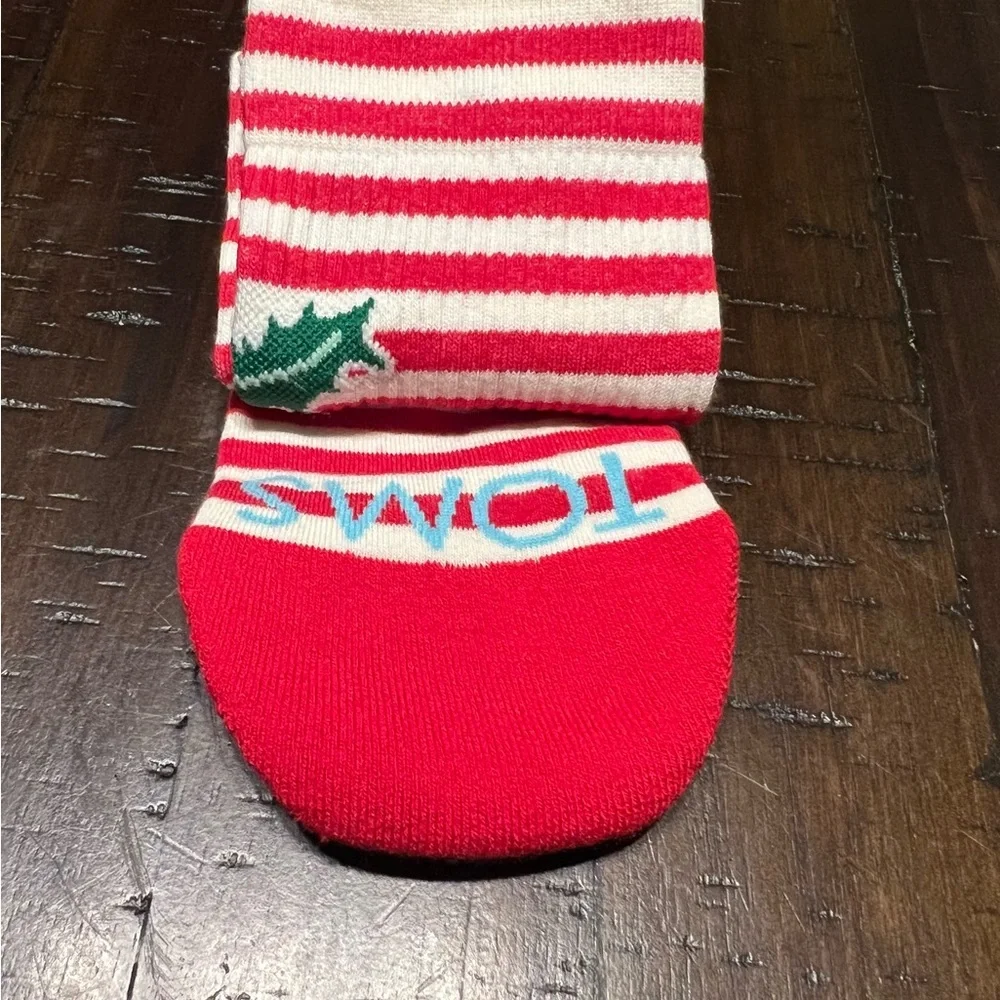 TOMS Women’s Red & White Stripe Holly Crew Socks